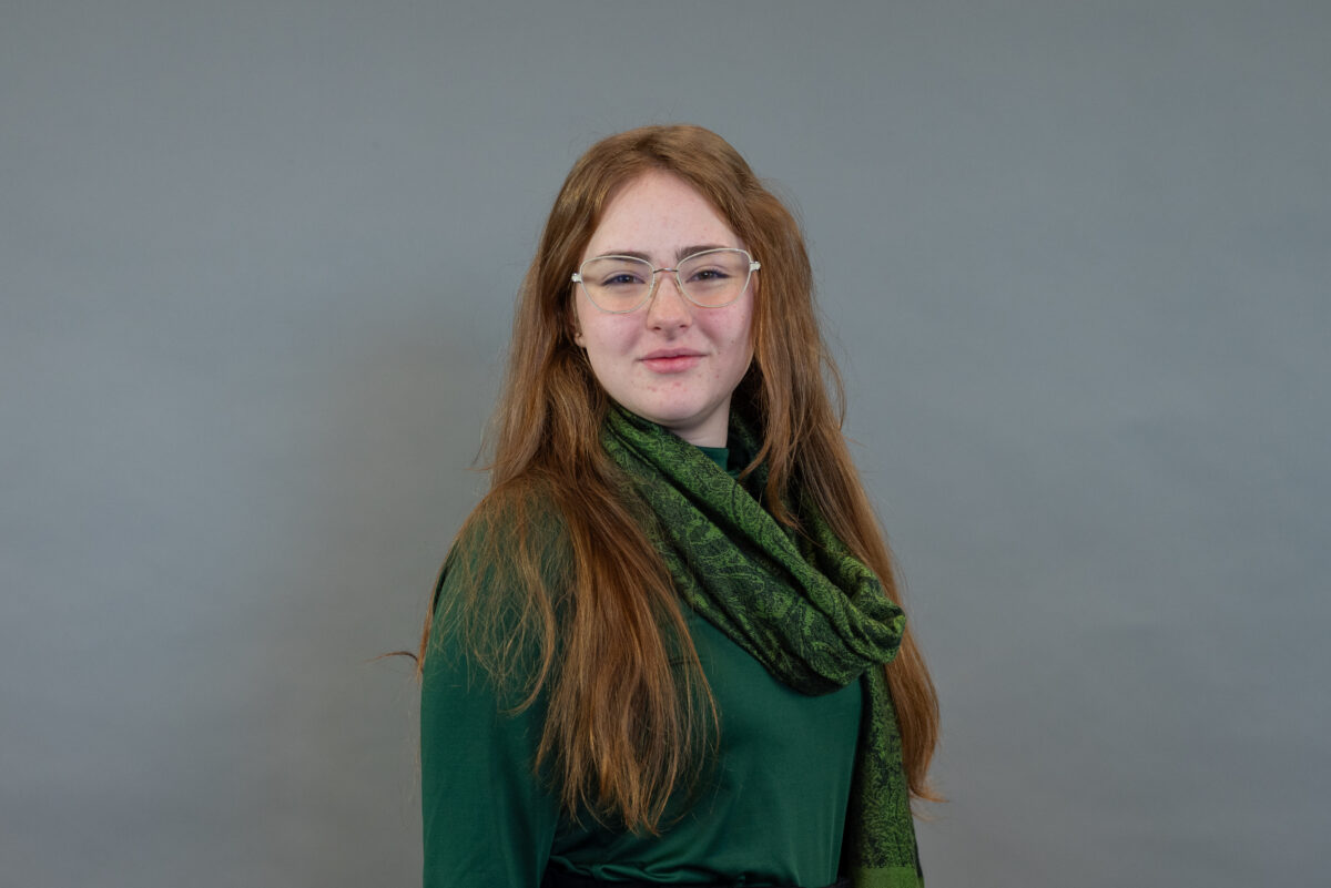 Ella Kahn 